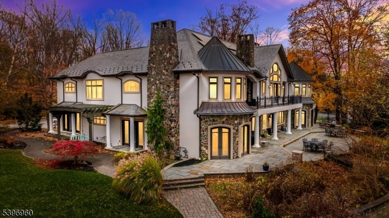 Photo of Listing #3997753