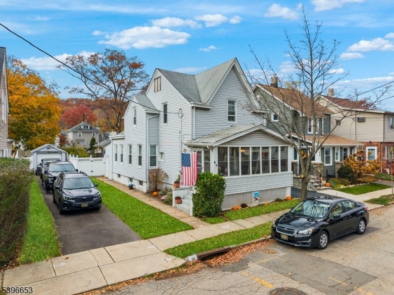 Photo of Listing #3998118