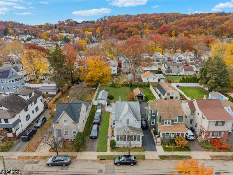 Photo of Listing #3998118