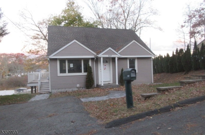 Photo of Listing #3998217