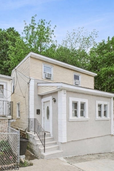 Photo of Listing #3998291