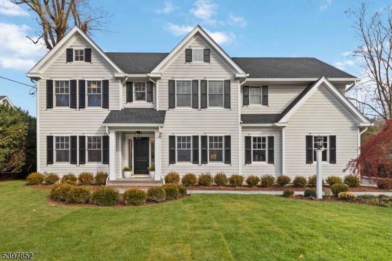 206 Longwood Ave, Chatham Twp.