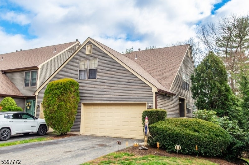 Photo of Listing #3998630