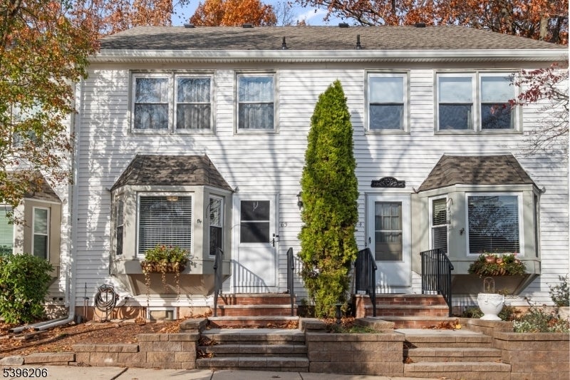 Photo of Listing #3998636