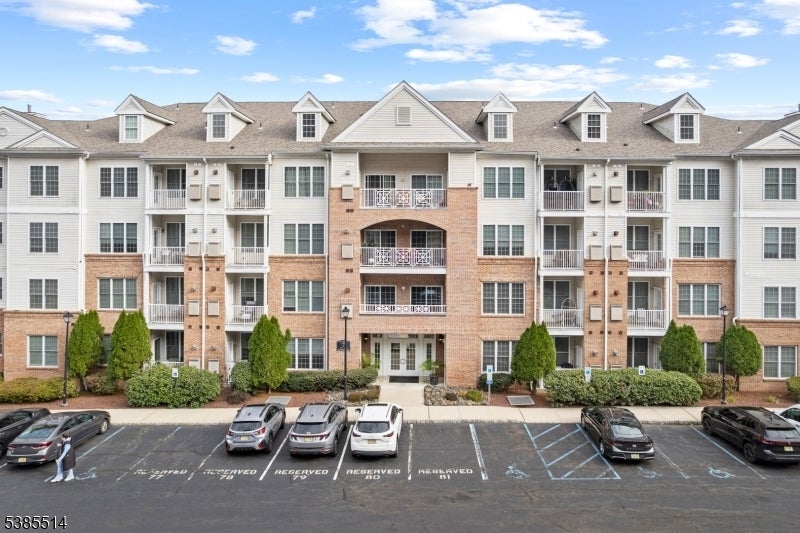 Photo of Listing #3998790