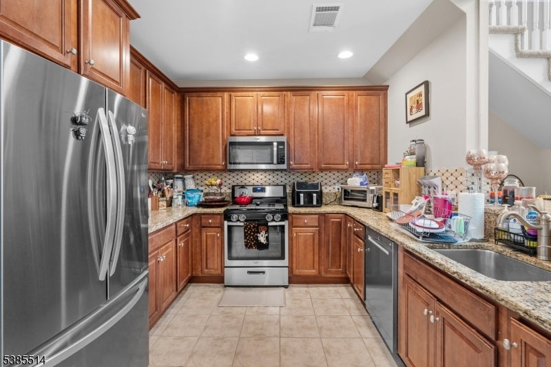 Photo of Listing #3998790