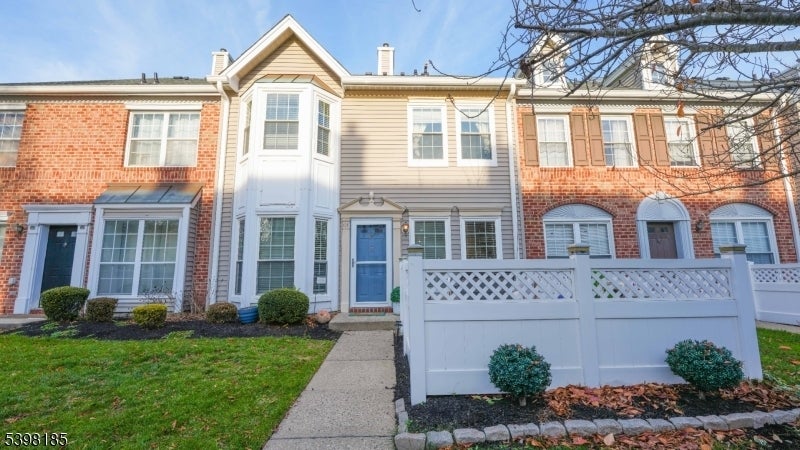 Photo of Listing #3998986