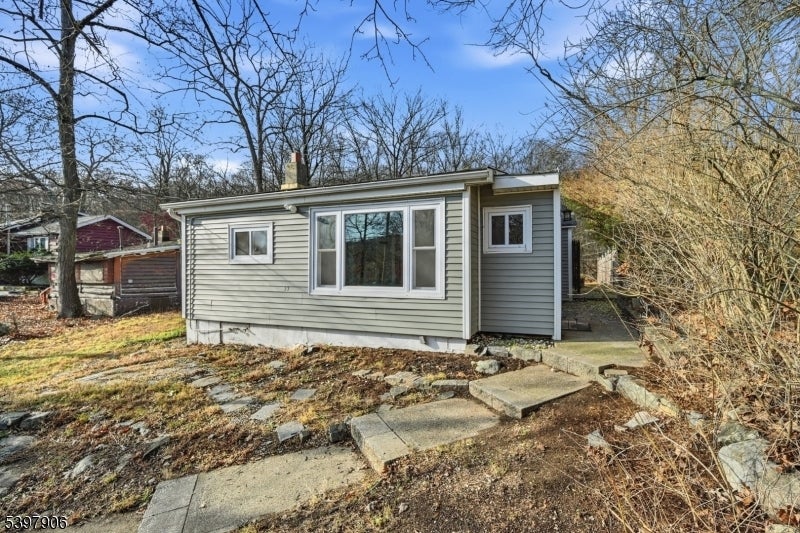 Photo of Listing #3999140