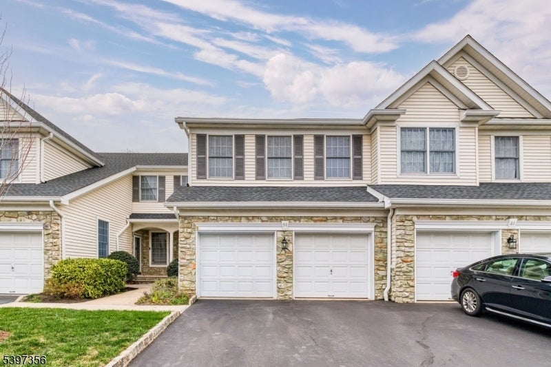 Photo of Listing #3999250