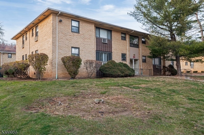 Photo of Listing #3999437