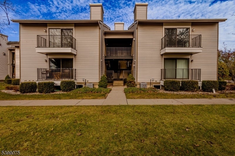 Photo of Listing #3999461