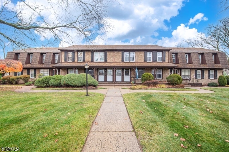 Photo of Listing #3999493