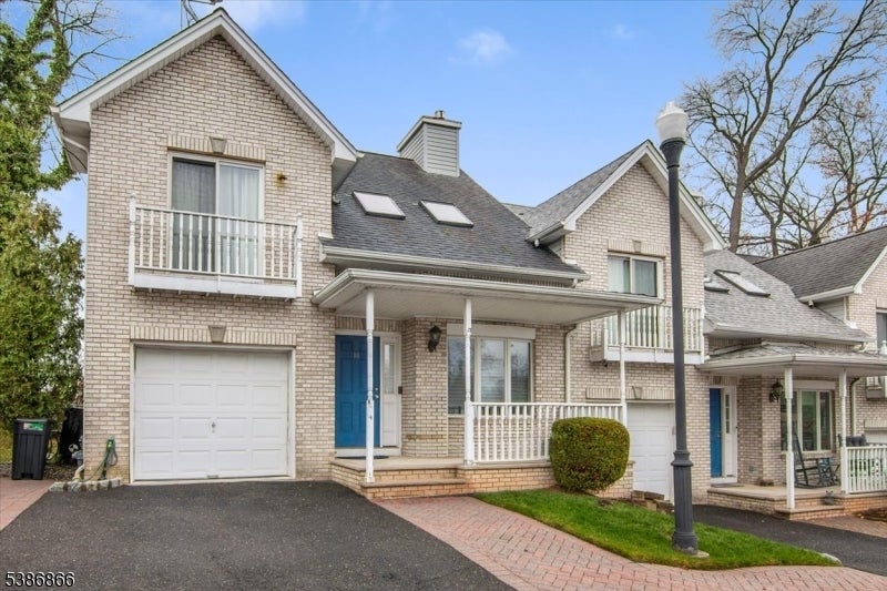 Photo of Listing #3999694