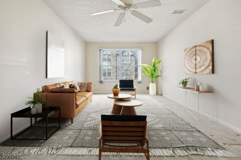 Photo of Listing #3999792