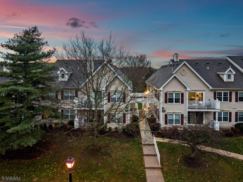 Photo of Listing #3999862