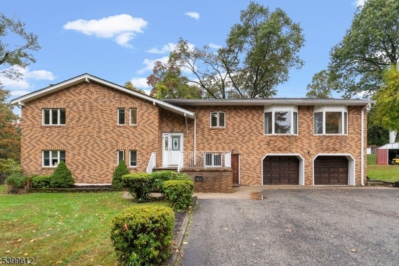 Photo of Listing #3999897