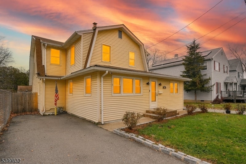 Photo of Listing #4000072