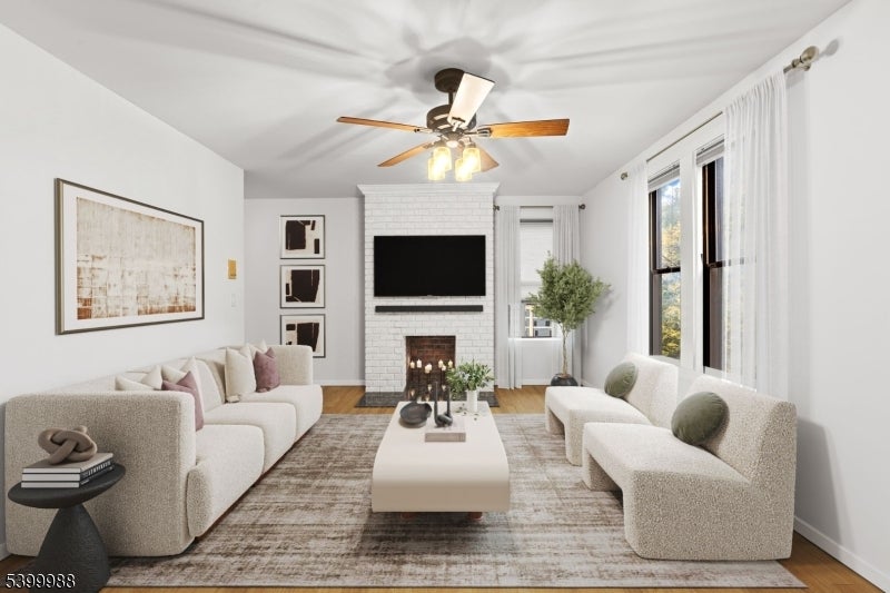 Photo of Listing #4000232