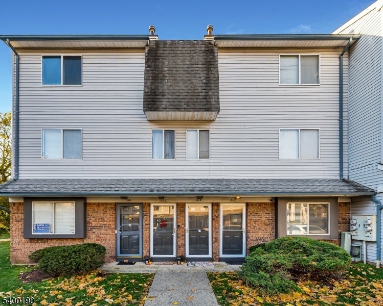 Photo of Listing #4000379