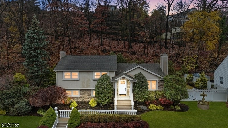 Photo of Listing #4000381