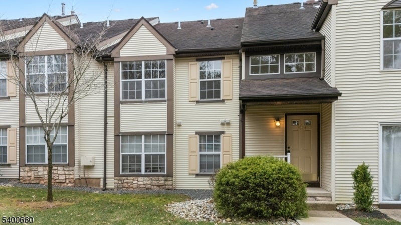 Photo of Listing #4000844