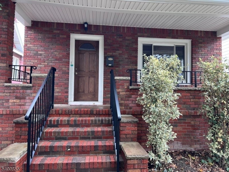 Photo of Listing #4000994