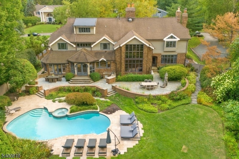 Photo of Listing #4001059