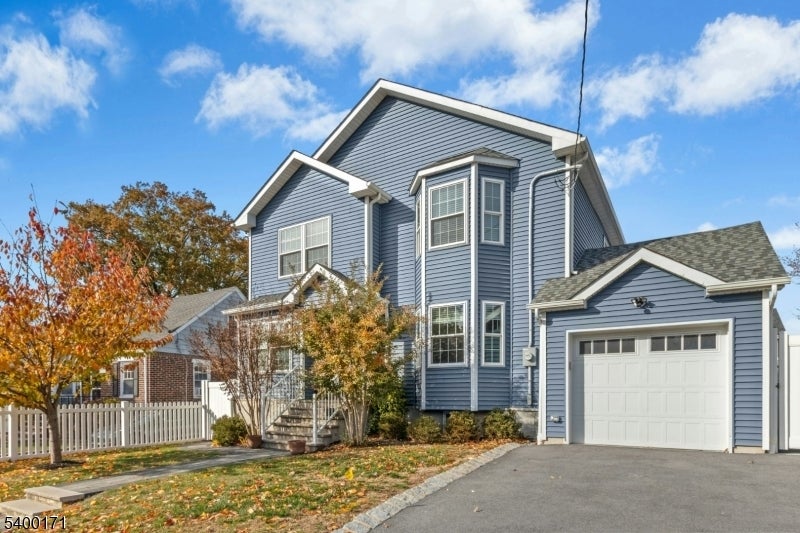 Photo of Listing #4001070