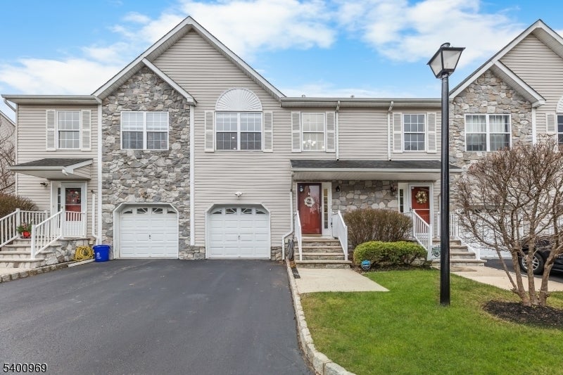 Photo of Listing #4001085