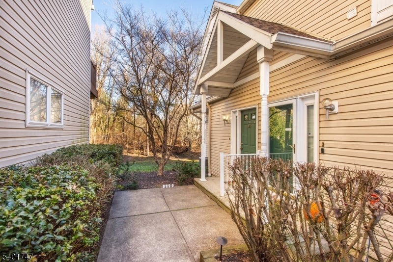 Photo of Listing #4001758