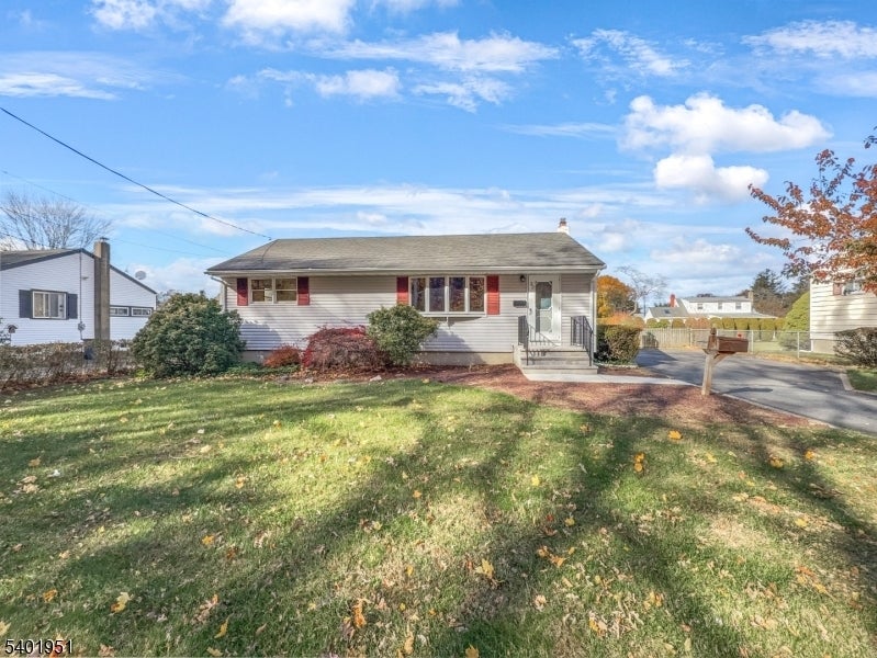 Photo of Listing #4001909