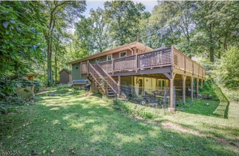 Photo of Listing #4002147