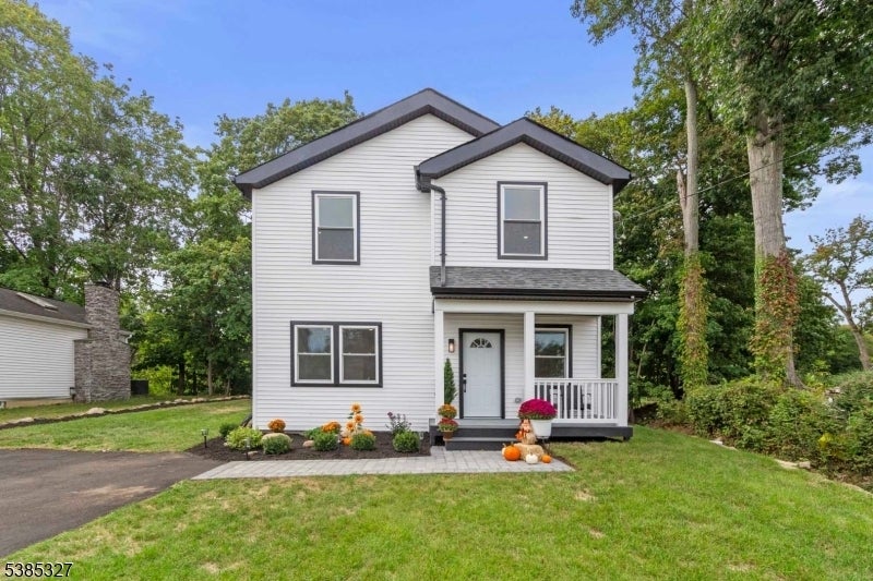 Photo of Listing #4002790