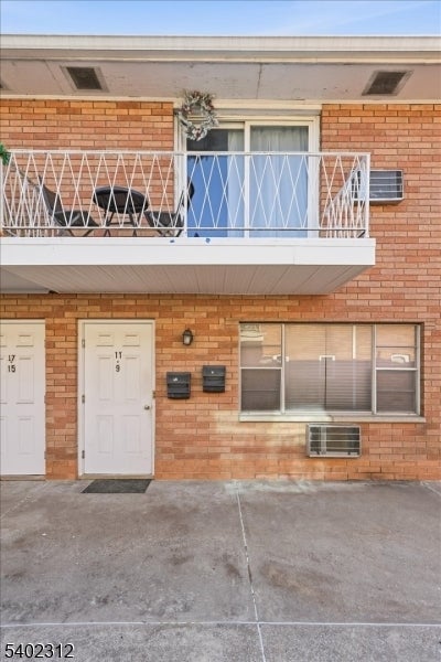 Photo of Listing #4002832