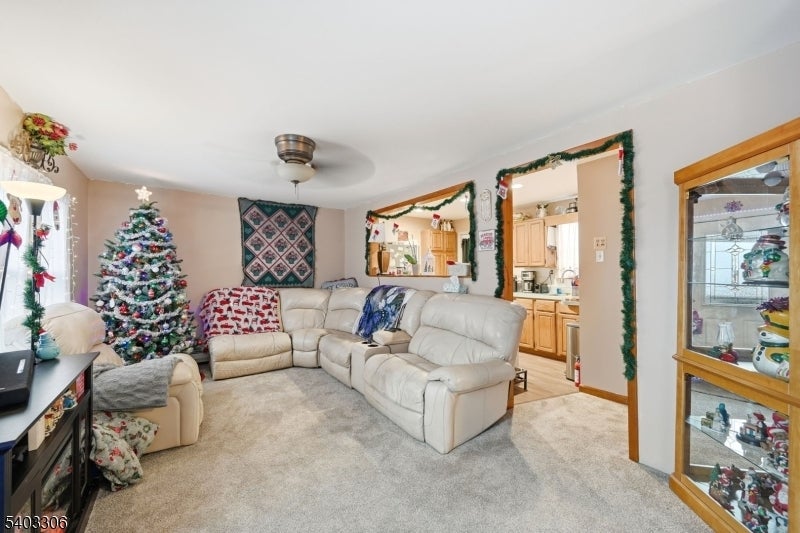 Photo of Listing #4003199