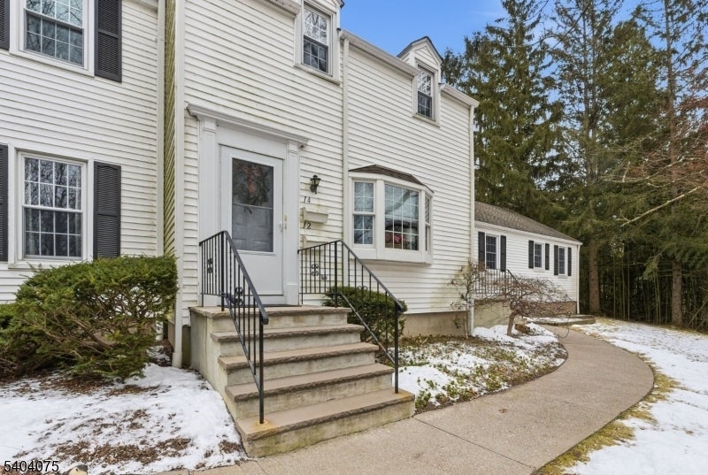 Photo of Listing #4003764