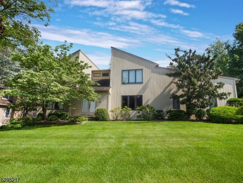 Photo of Listing #4004359