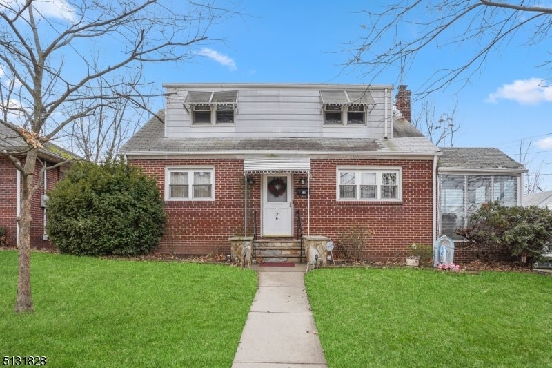 Photo of Listing #3940350