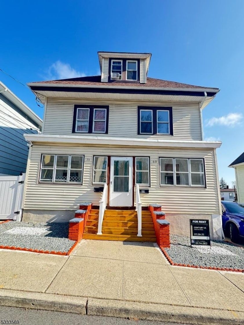 Photo of Listing #3942111