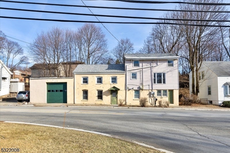 Photo of Listing #3944799