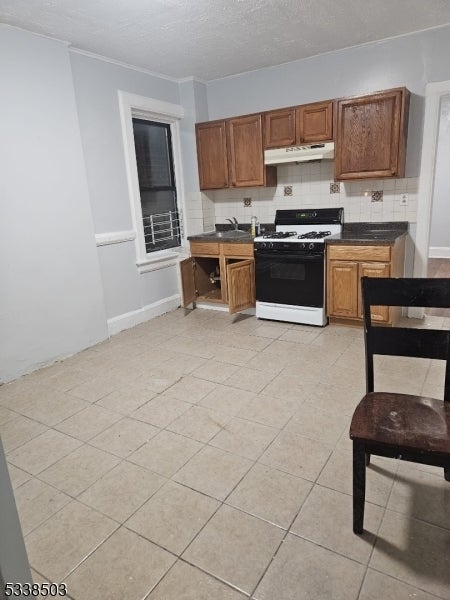 Photo of Listing #3946233