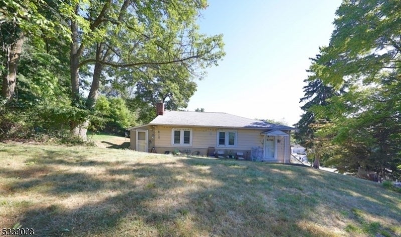 Photo of Listing #3946614