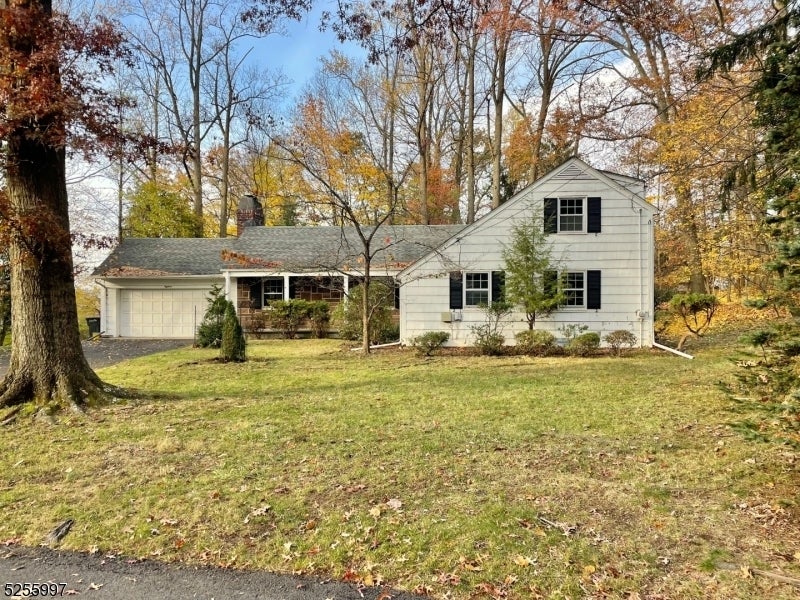 Photo of Listing #3949010