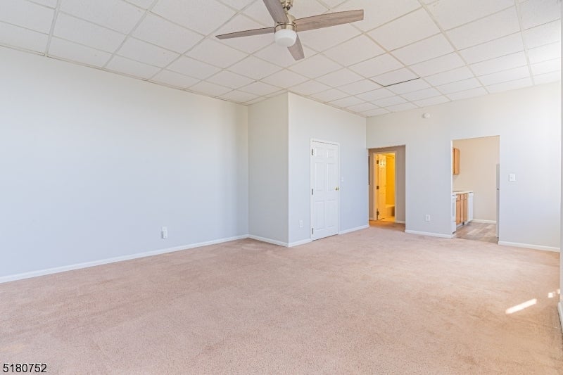 Photo of Listing #3949844