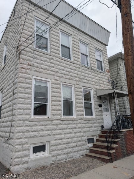 Photo of Listing #3950444