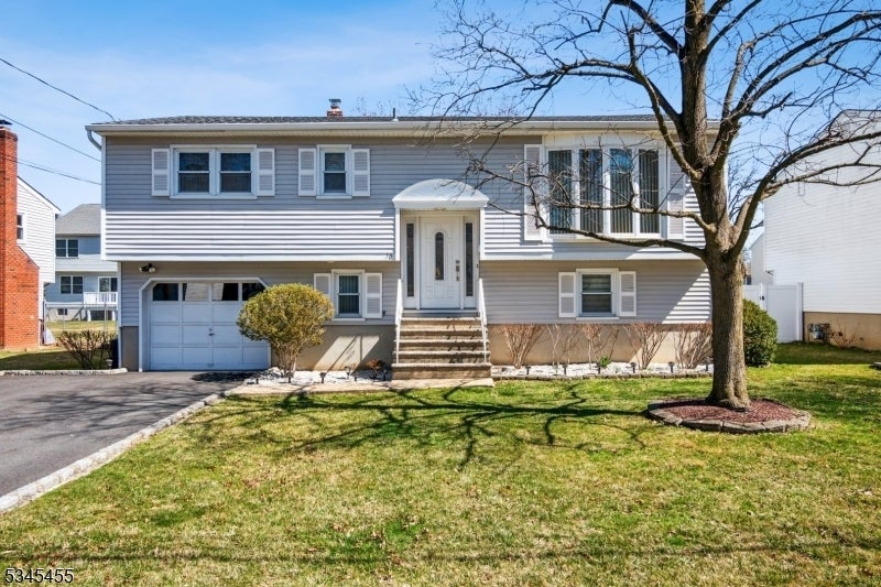 Photo of Listing #3952242