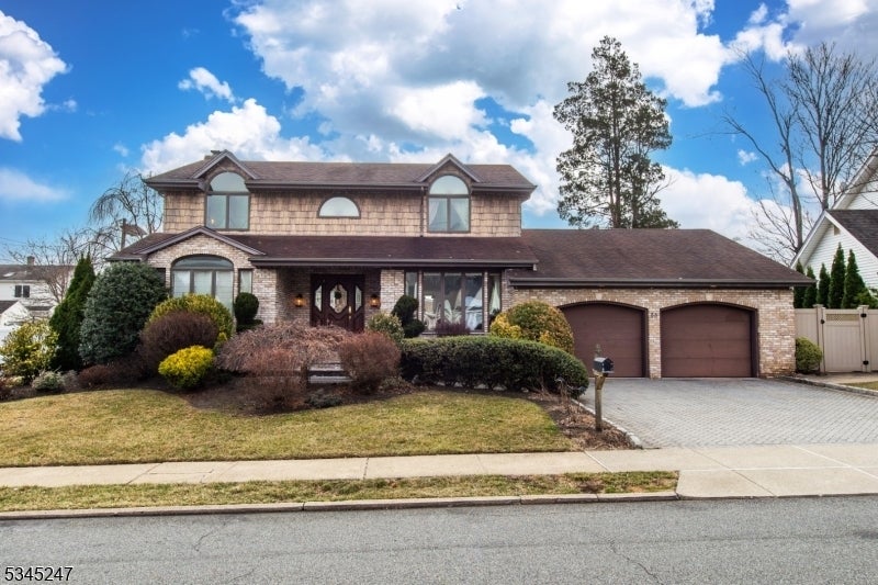 Photo of Listing #3953205