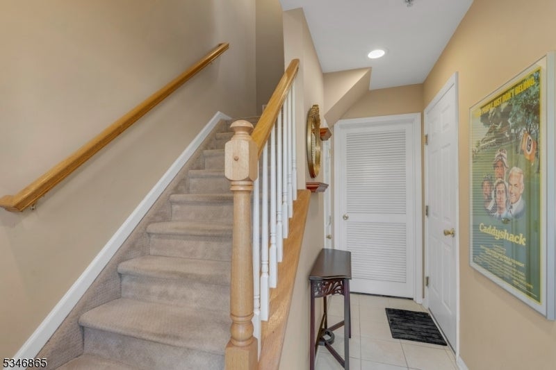 Photo of Listing #3953269