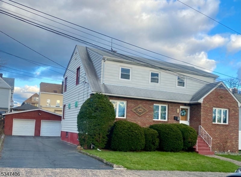 Photo of Listing #3953736
