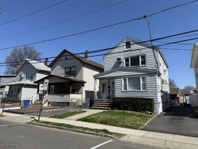 Photo of Listing #3954132